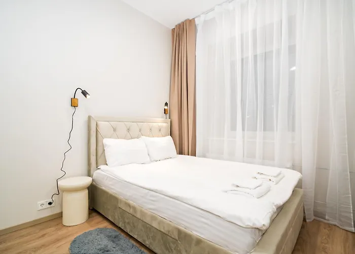 Airport-bus - 13 North - 2 * タリン