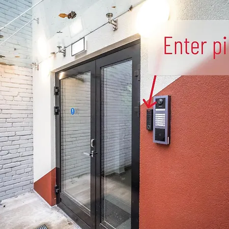 公寓 Airport-bus - 13 North - 2 塔林