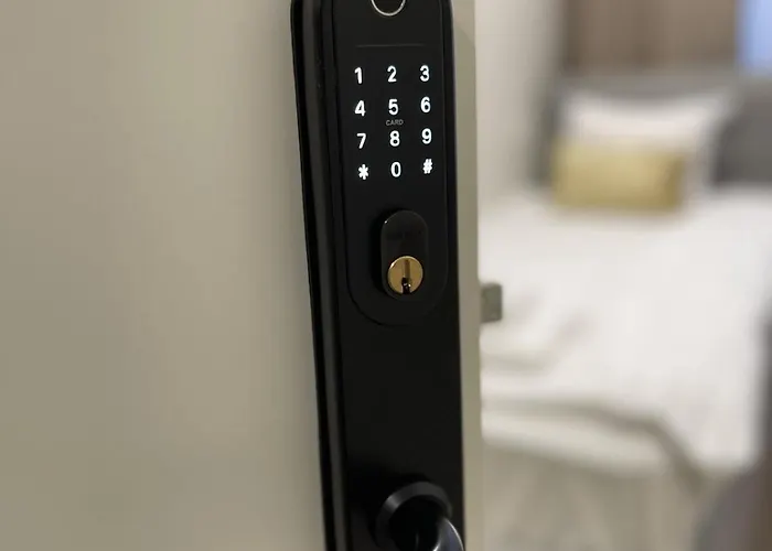 Airport-bus - 13 North - 2 Apartamento